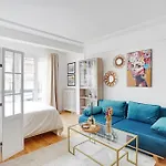 Parisian Charm Porte Maillot